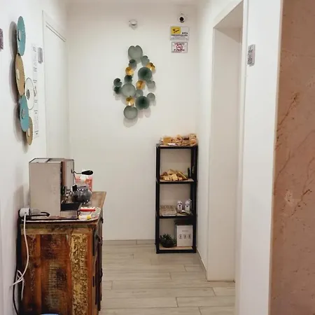 Goodstay La Casa Di Giovanni - - 4* Lecce